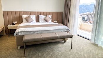 hotel pima budva