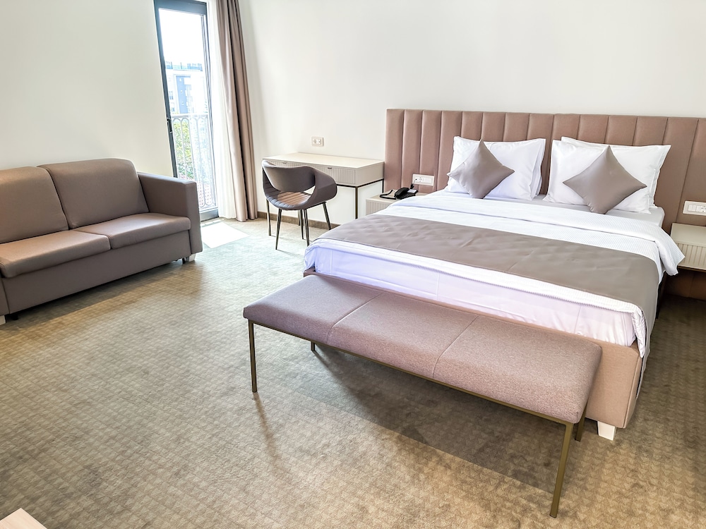 hotel pima budva