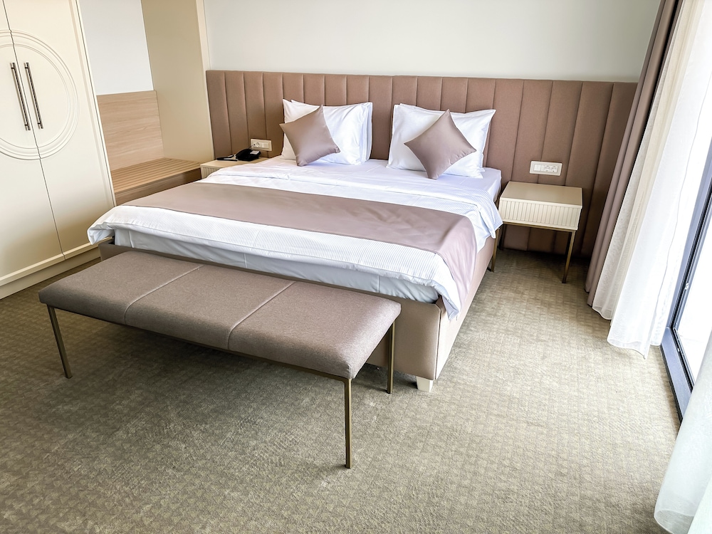 hotel pima budva