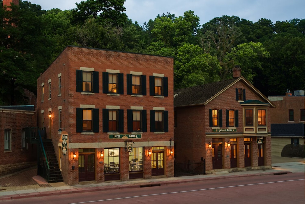 hotel galena