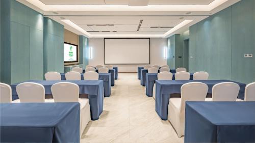 holiday inn changchun oriental plaza an ihg hotel