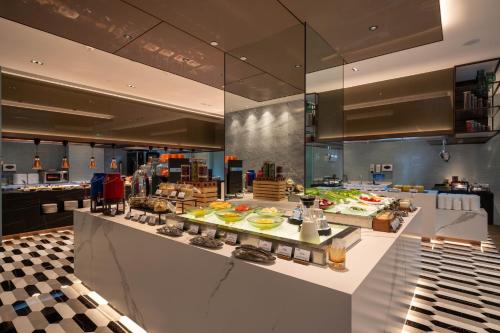 holiday inn changchun oriental plaza an ihg hotel