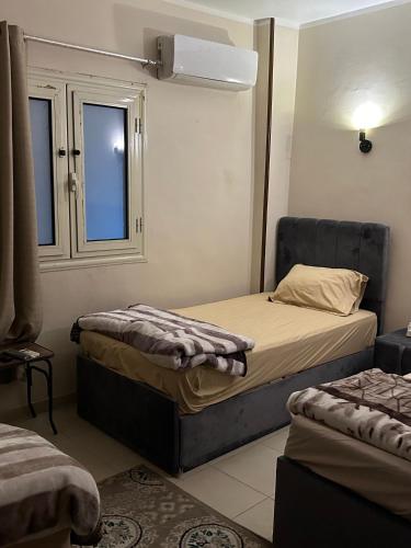 pyramids road guest house