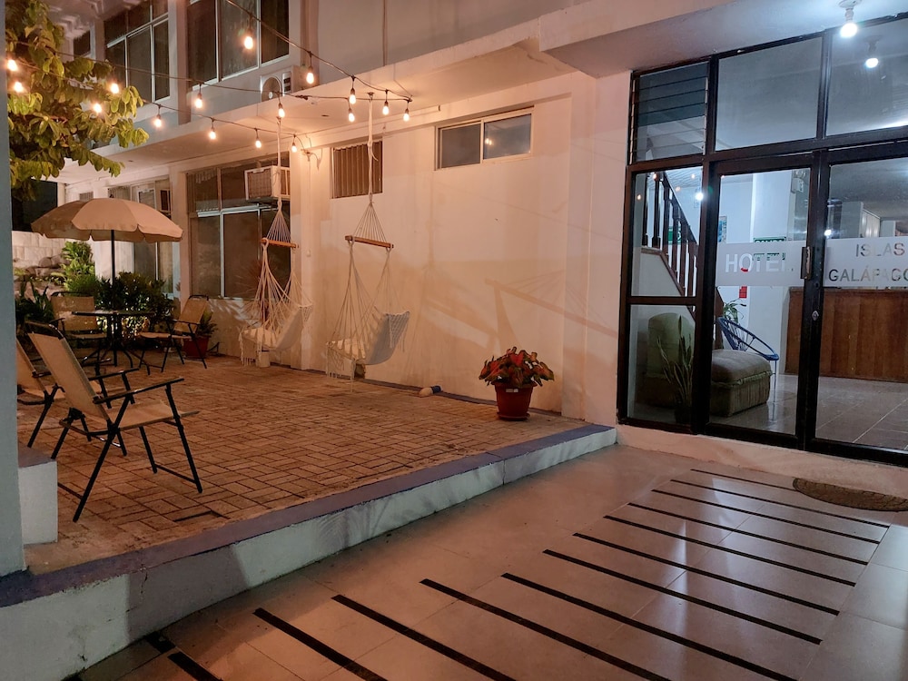 puerto baquerizo moreno