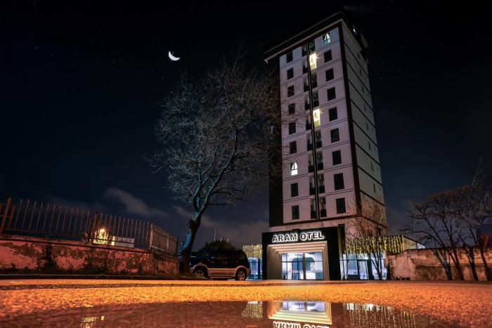 aram otel