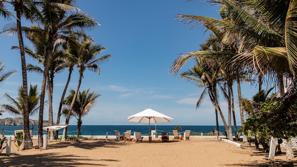 villa polinesia chamela