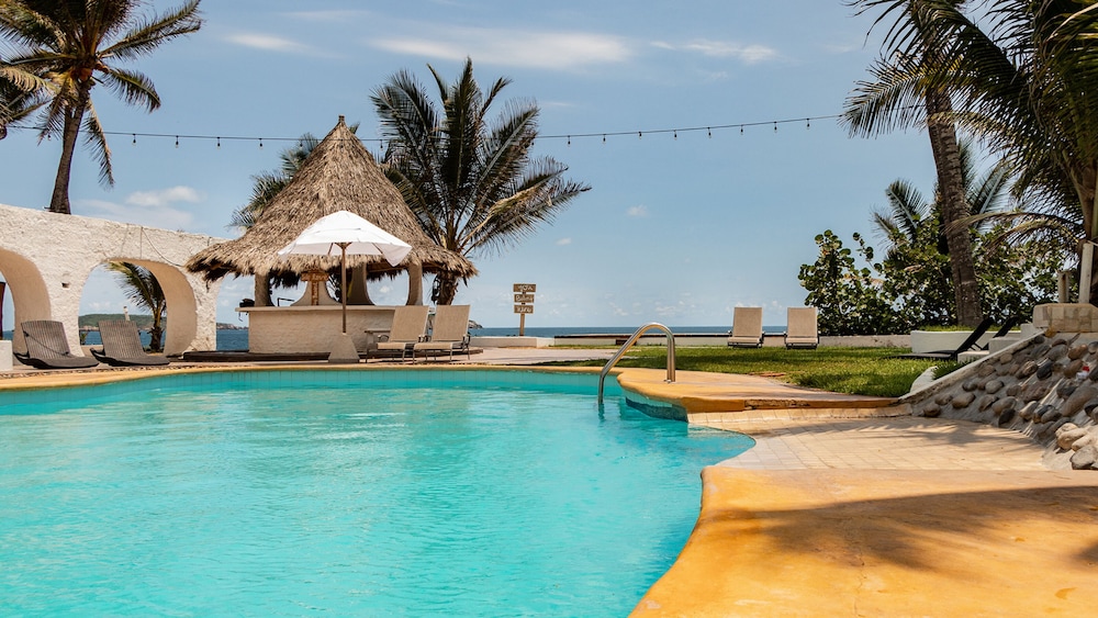 villa polinesia chamela