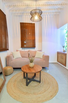 oikia suites mykonos