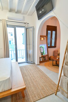 oikia suites mykonos