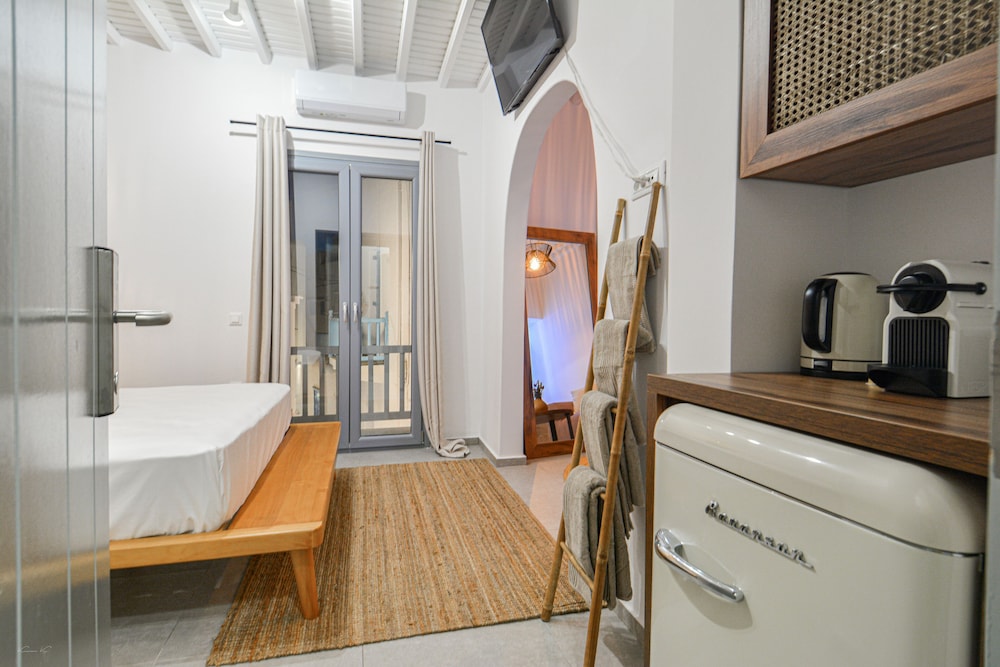 oikia suites mykonos
