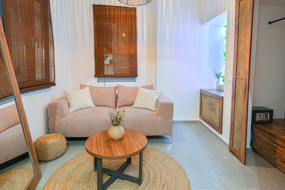oikia suites mykonos