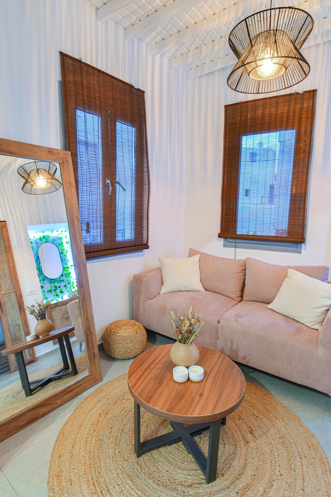 oikia suites mykonos