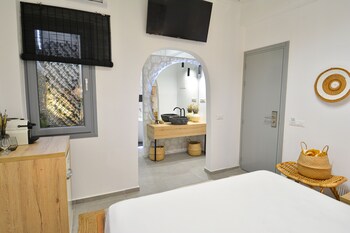 oikia suites mykonos