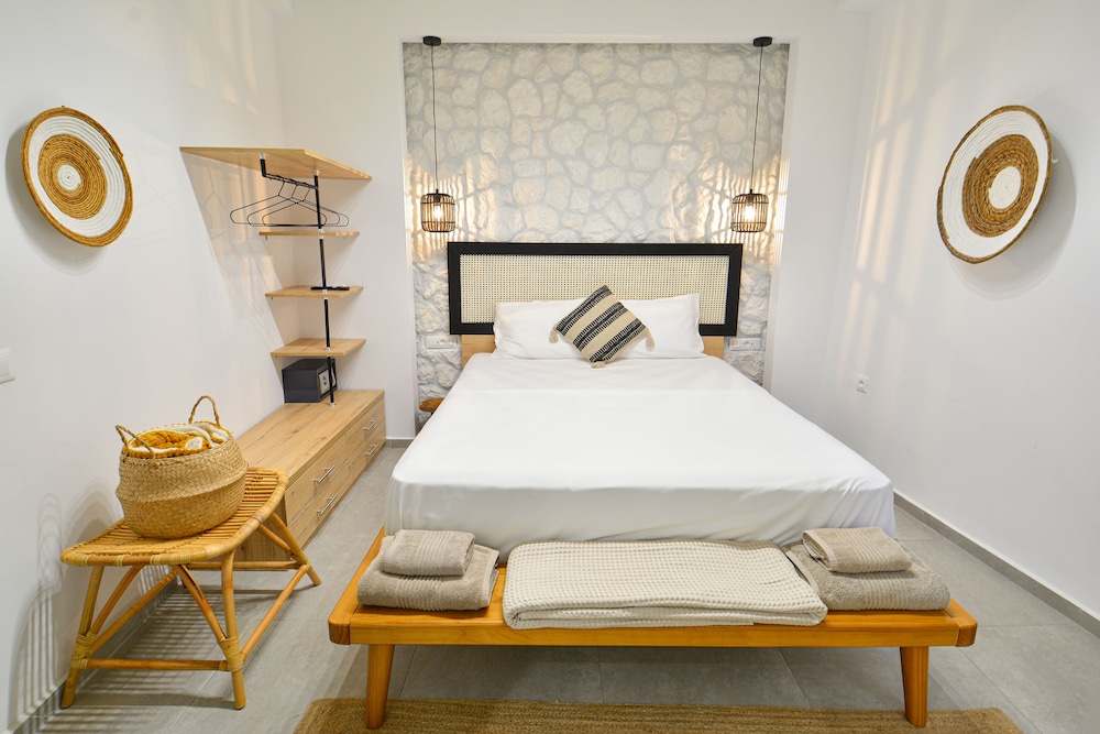 oikia suites mykonos