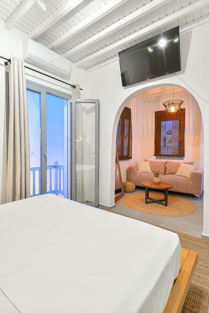 oikia suites mykonos