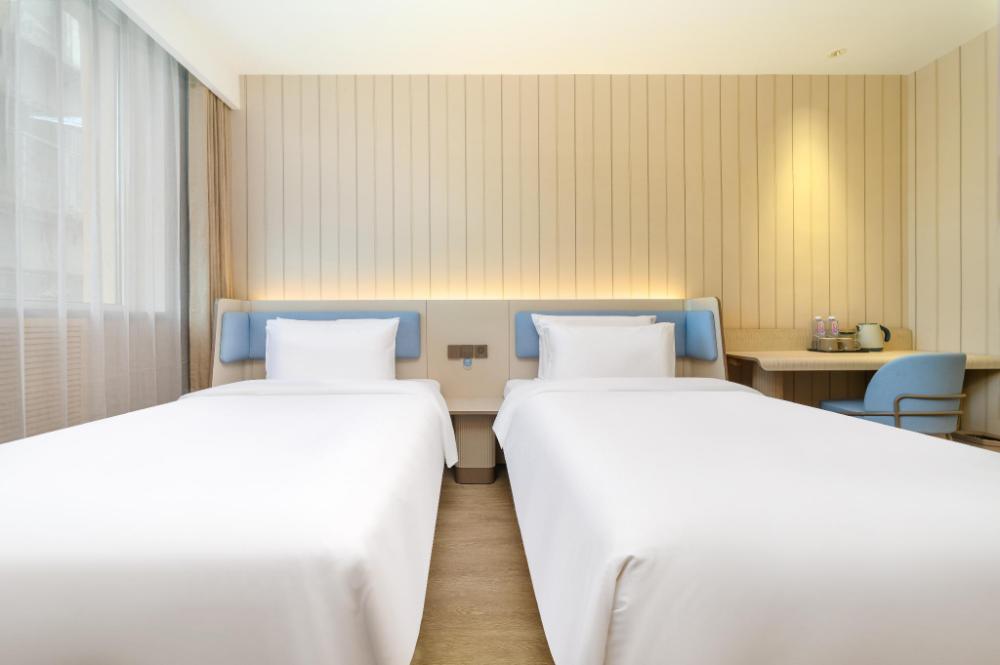 hanting hotel qinhuangdao railway station peoples square