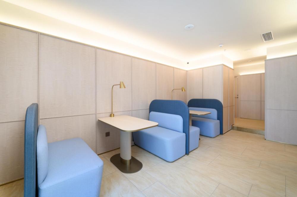 hanting hotel qinhuangdao railway station peoples square