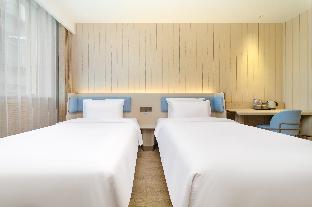 hanting hotel qinhuangdao railway station peoples square