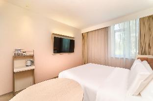 hanting hotel qinhuangdao railway station peoples square