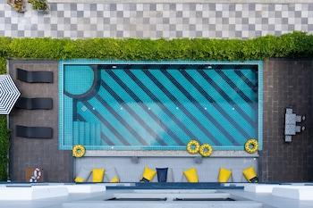 cozy blu suvarnabhumi