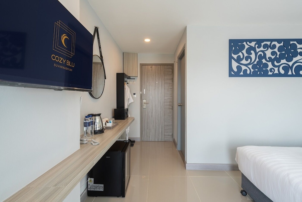 cozy blu suvarnabhumi