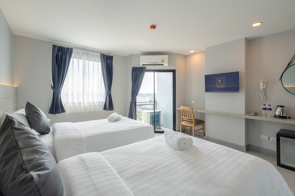 cozy blu suvarnabhumi