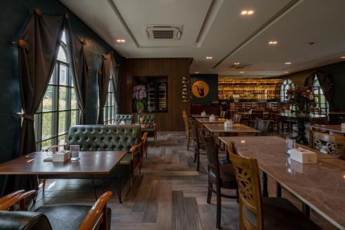 cozy blu suvarnabhumi