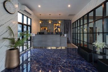 cozy blu suvarnabhumi