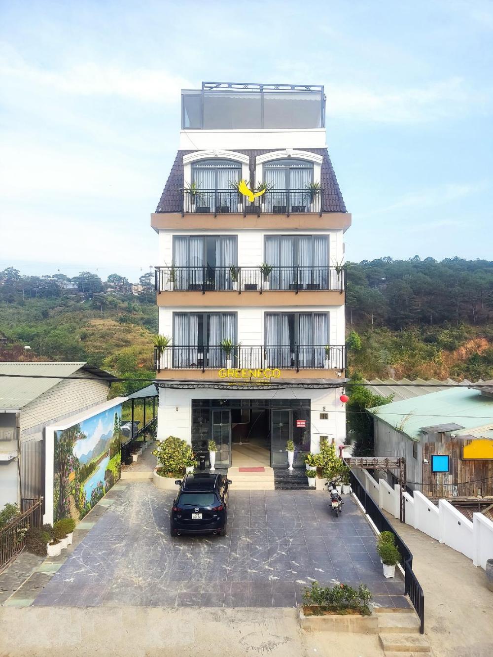 green eco hotel dalat