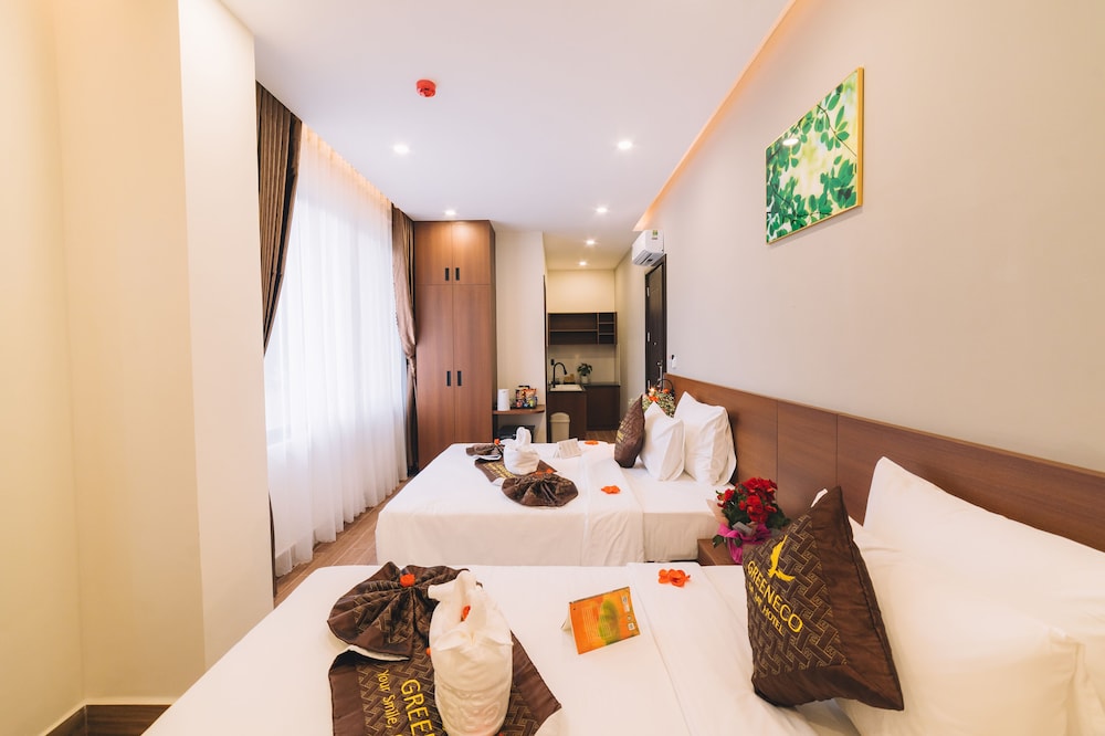 green eco hotel dalat