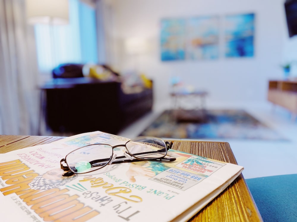 coco palms apartments by lowkl