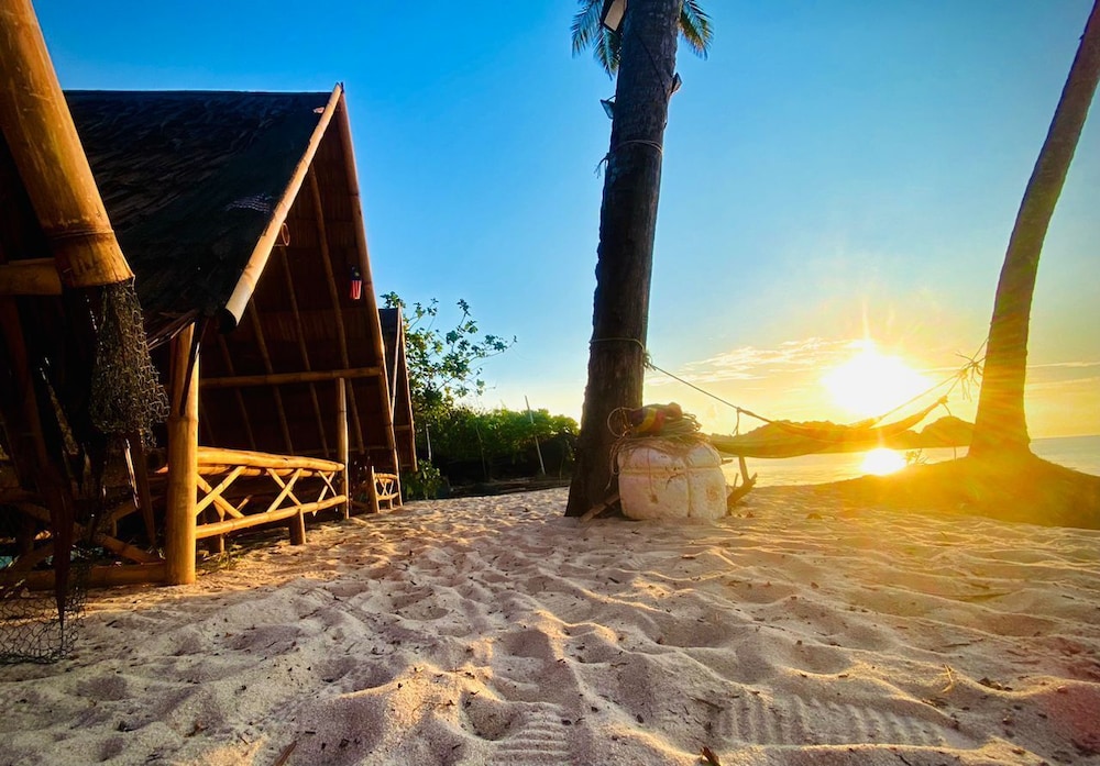 redang campstay bamboo house