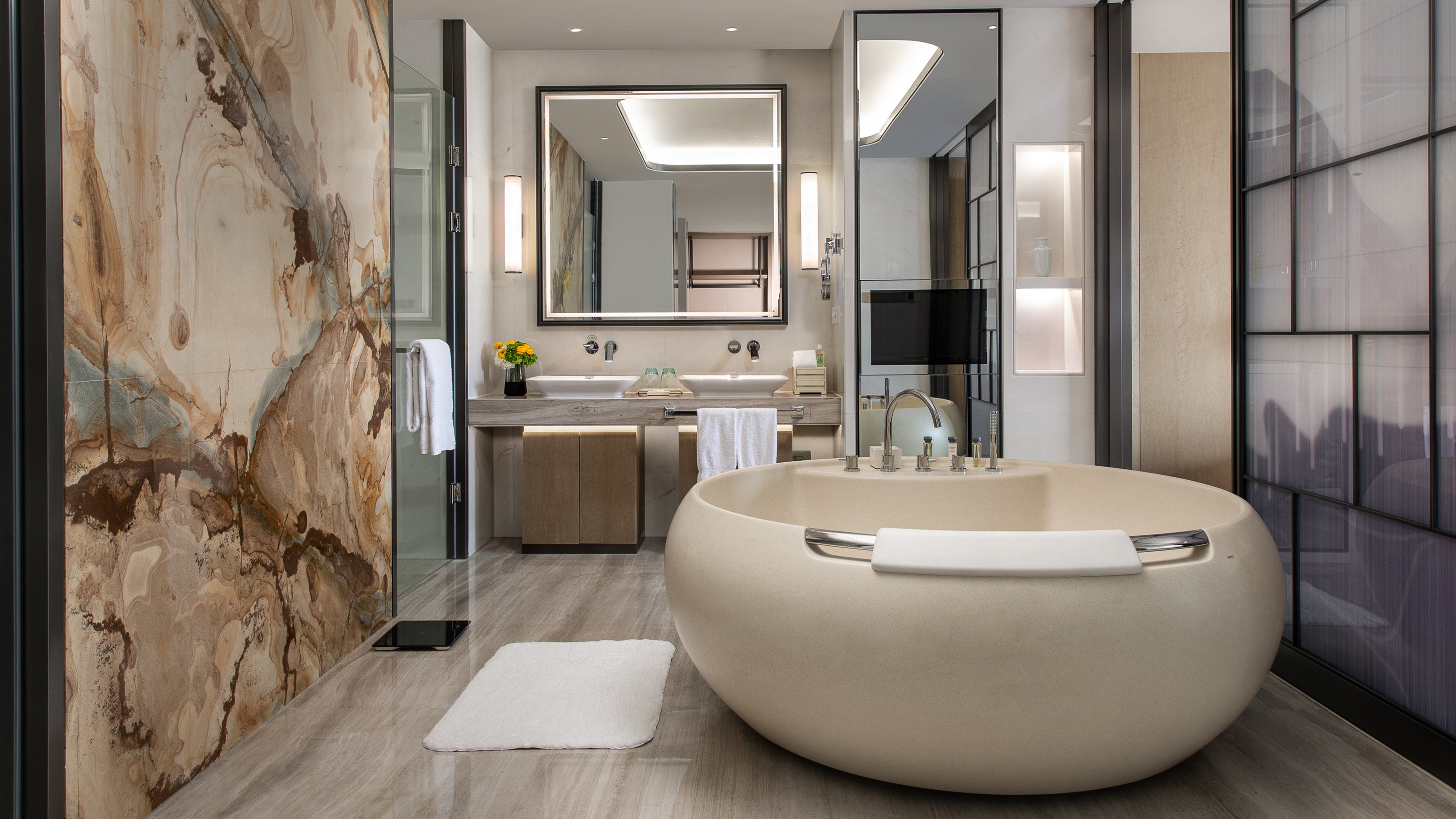 intercontinental wuhan by ihg