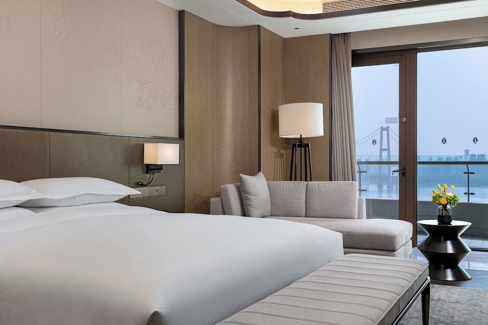 intercontinental wuhan by ihg