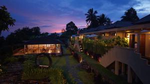 svarga renjana villa