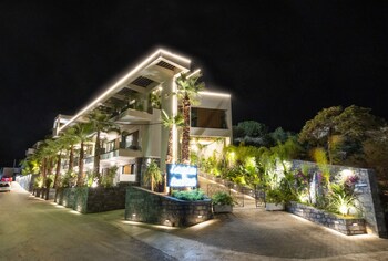 beach walk luxury suites