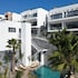 beach walk luxury suites