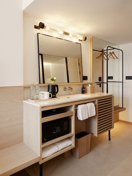 asai bangkok sathorn