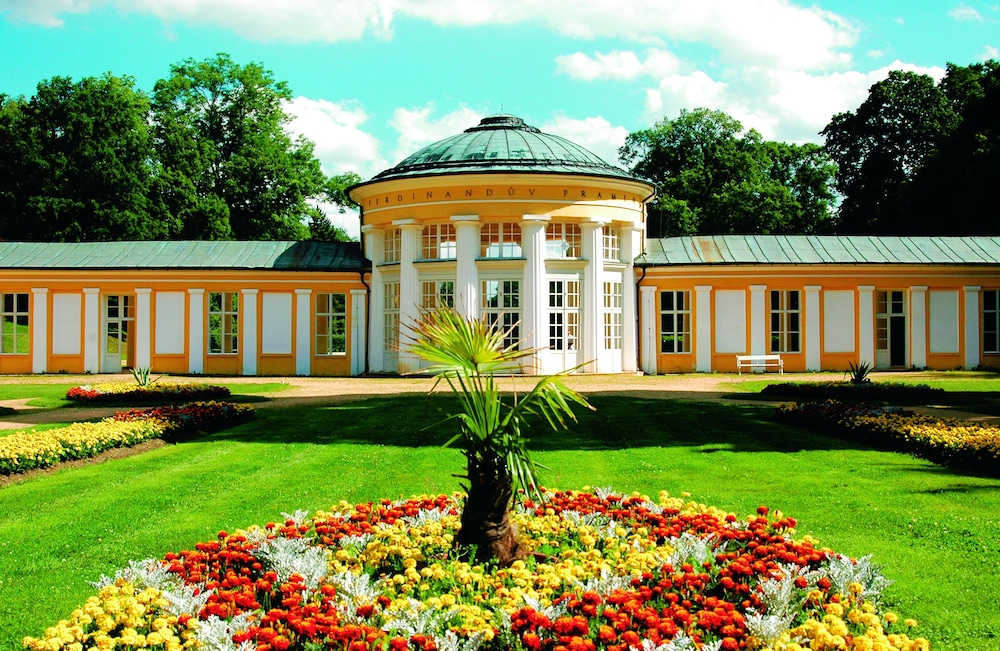 ensana centralni lazne maria spa