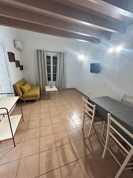 hotel restaurant les jasses de camargue