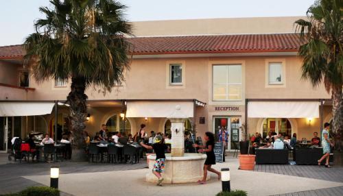 hotel restaurant les jasses de camargue