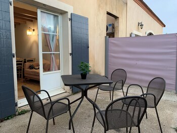 gallargues le montueux