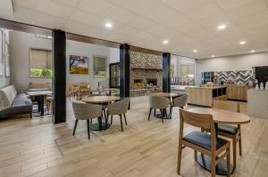 graystone lodge ascend hotel collection