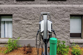 graystone lodge ascend hotel collection