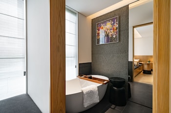pokkei hotel shaoxing