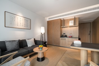 pokkei hotel shaoxing