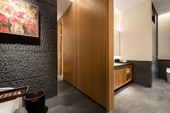 pokkei hotel shaoxing