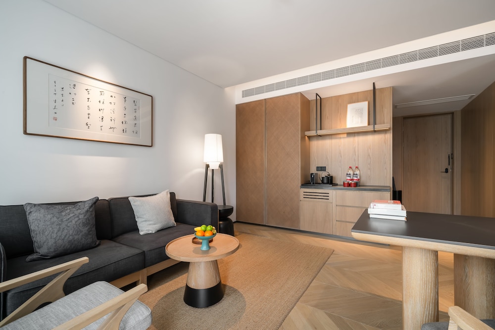 pokkei hotel shaoxing