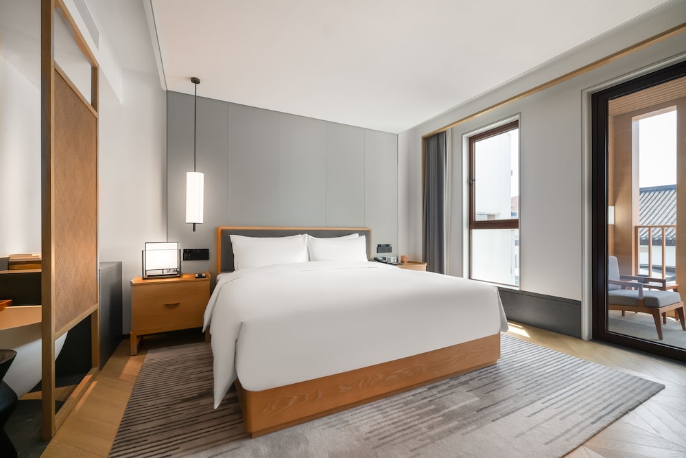 pokkei hotel shaoxing