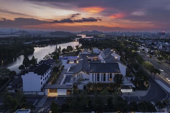 pokkei hotel shaoxing